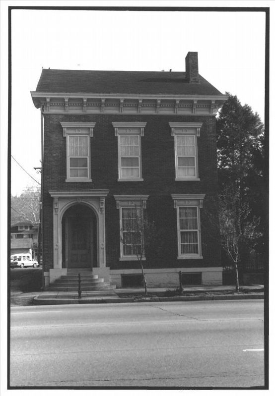 Crawford  Whitehead  Ross House image. Click for more information.