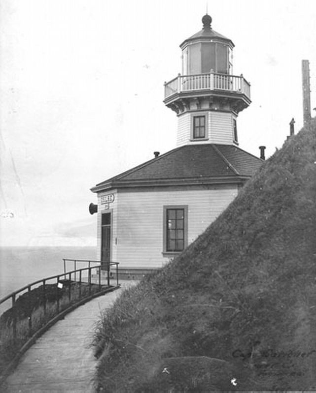 Cape Sarichef Lighthouse image. Click for full size.