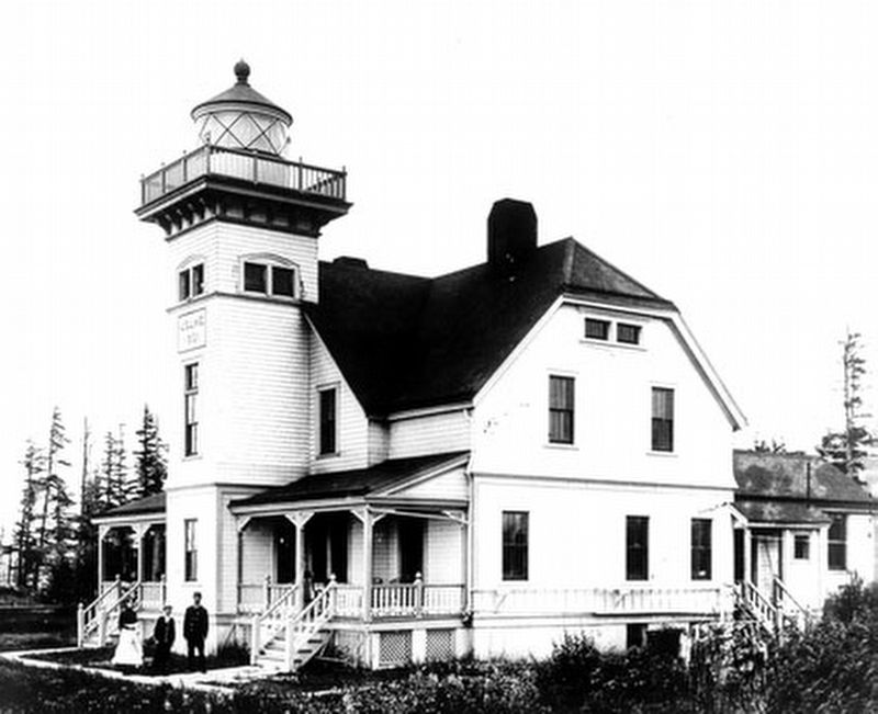 Sentinel Island Lighthouse (original). Click for full size. Sentinel Island Lighthouse (original) image. Click for full size.