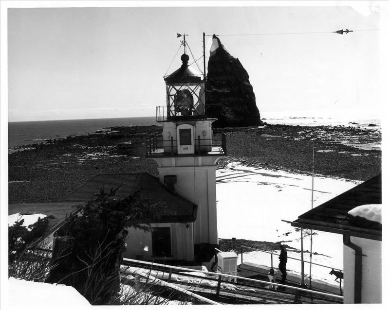 Cape Saint Elias Lighthouse image. Click for more information.
