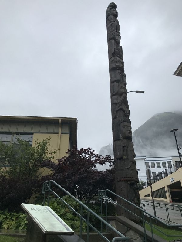 4-Story Totem Marker. Click for full size. 4-Story Totem Marker image. Click for full size.