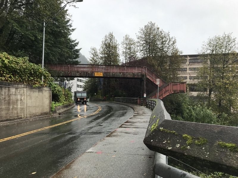 Calhoun Ave. Overpass Marker image. Click for full size.