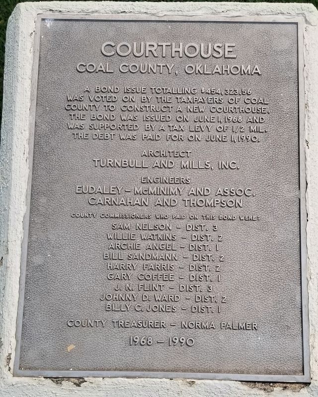 Courthouse Marker. Click for full size. Courthouse Marker image. Click for full size.
