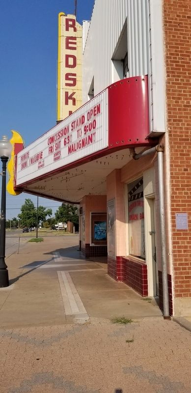 The Redskin Theater and Marker image. Click for full size.