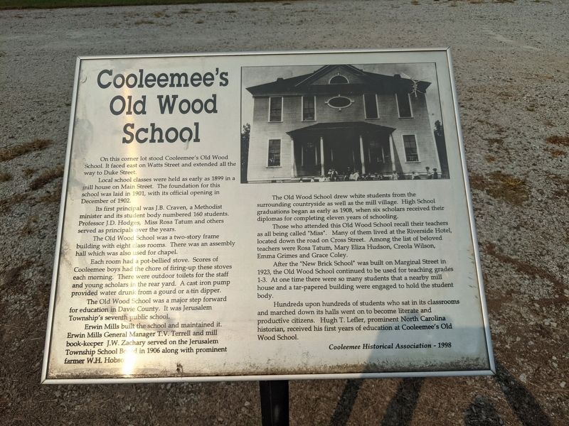 Cooleemee's Old Wood School Marker image. Click for full size.