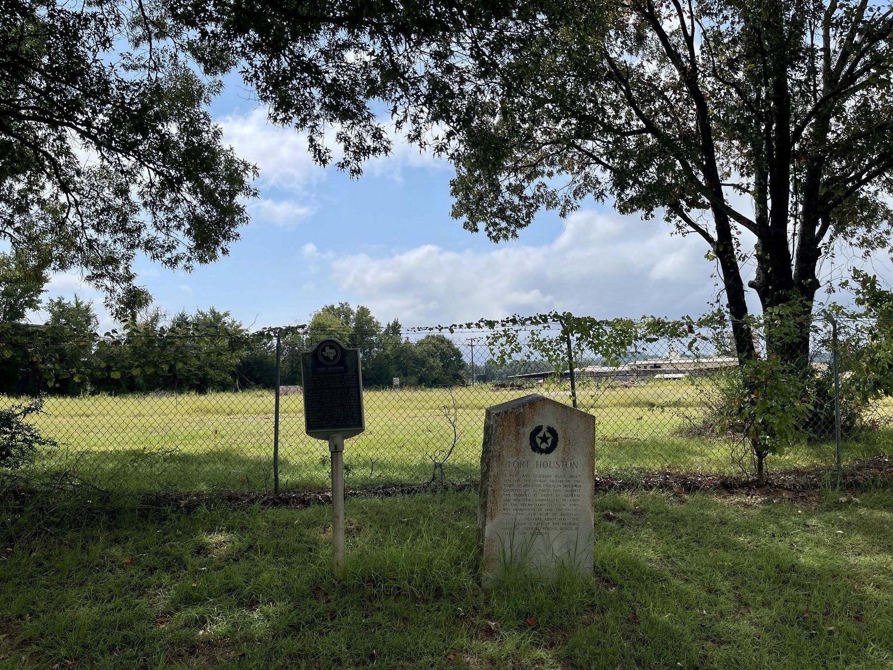 Fort Houston Marker with newer Fort Houston Marker image. Click for full size.