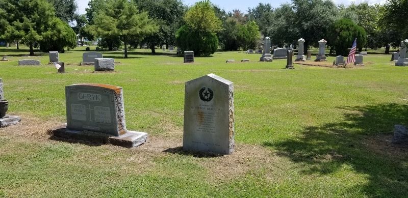 The Jefferson Beaumont Marker in the cemetery image. Click for full size.