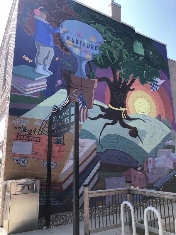 Town of Hartford Mural image. Click for full size.