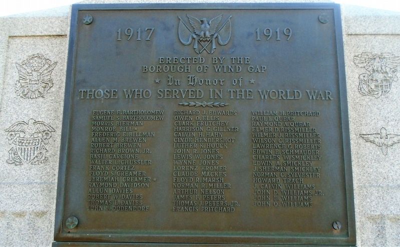 World Wars Memorial WWI Honor Roll image. Click for full size.