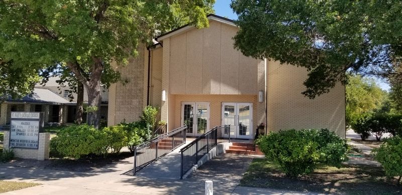 The front entrance of Saint Mary's Catholic Church image. Click for full size.