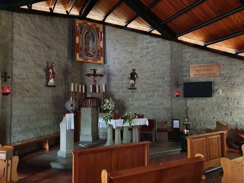 An interior view of the Parroquia de Nuestra Seora del Perptuo Socorro image. Click for full size.
