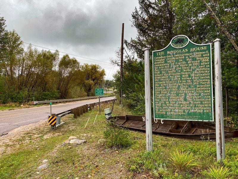 Thomas E. Douglas / The Douglas House Marker image. Click for full size.