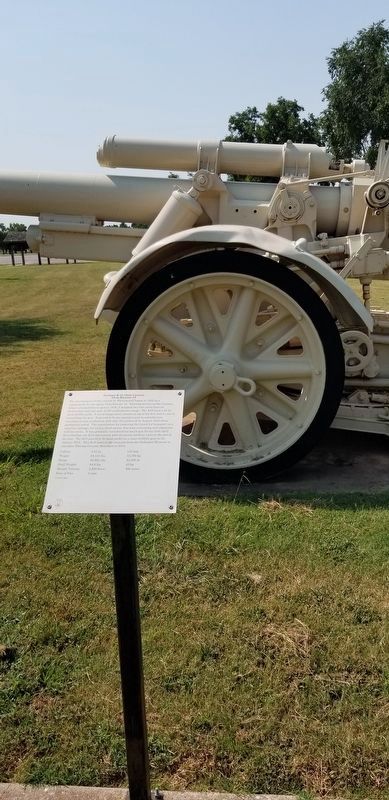 The German K-18 15cm Cannon and Marker image. Click for full size.