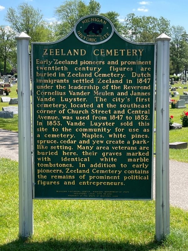 Zeeland Cemetery Marker image. Click for full size.