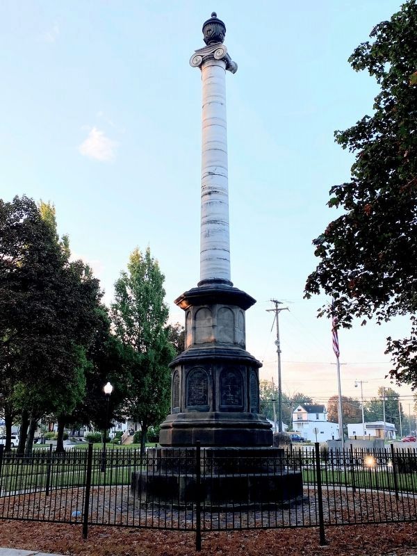 Civil War Memorial image. Click for full size.