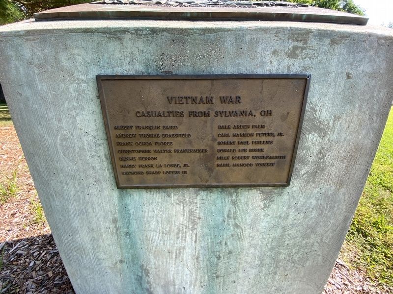 Sylvania Vietnam War Memorial image. Click for full size.