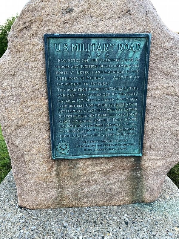 U.S. Military Road Marker image. Click for full size.