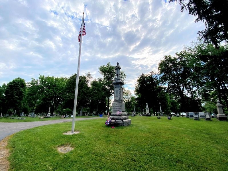 Lakeview Cemetery Civil War Memorial. Click for full size. Lakeview Cemetery Civil War Memorial image. Click for full size.