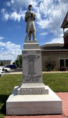 Williamston Civil War Memorial image. Click for full size.
