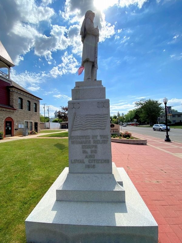Williamston Civil War Memorial image. Click for full size.