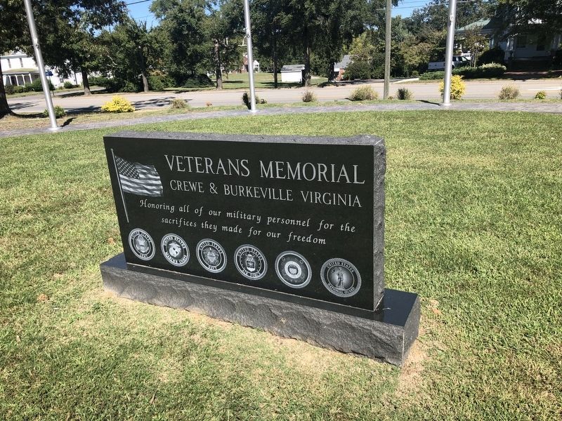 Veterans Memorial image. Click for full size.