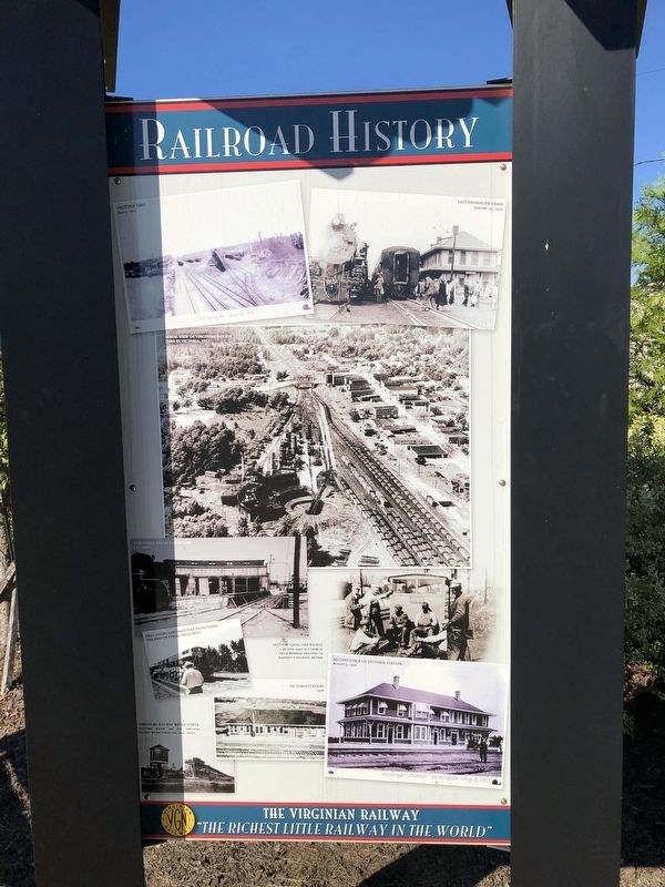 Railroad History Marker image. Click for full size.