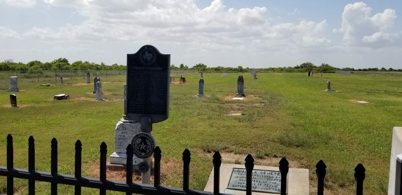 The Indianola Cemetery and Marker image. Click for full size.