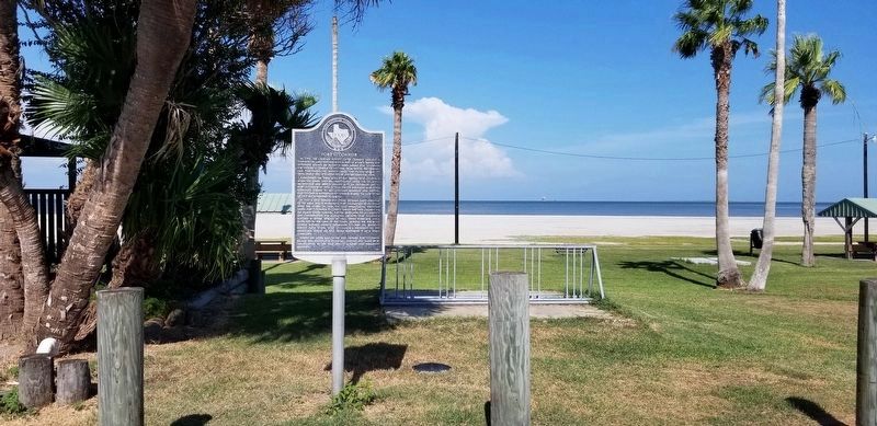 The Port O'Connor Marker in front of the park and beach image. Click for full size.