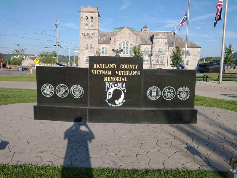 Richland County Vietnam Veteran's Memorial image. Click for full size.