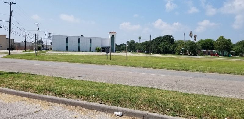 The view of the Aransas Pass First Baptist Church and Marker from the street image. Click for full size.