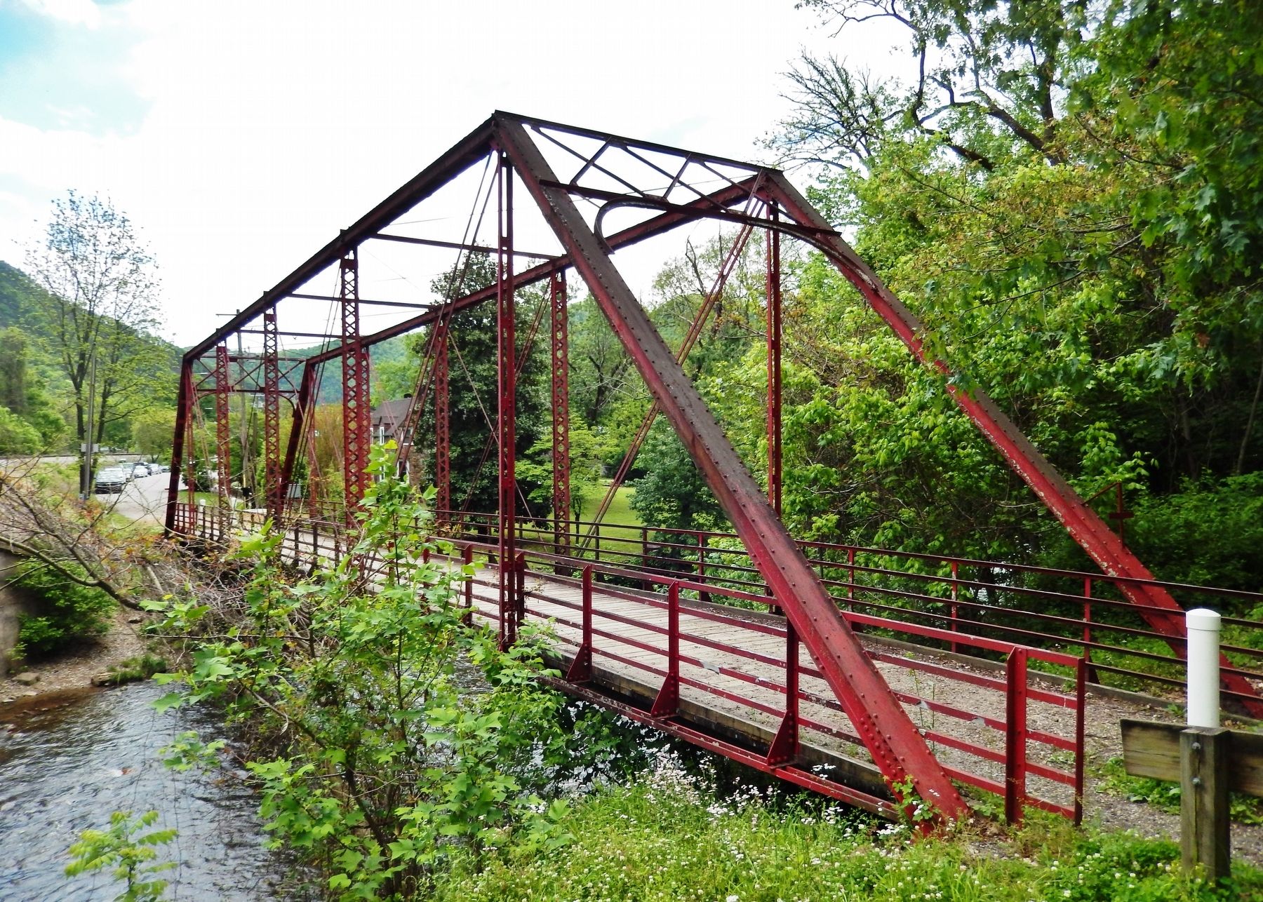 Old Red Bridge image. Click for full size.