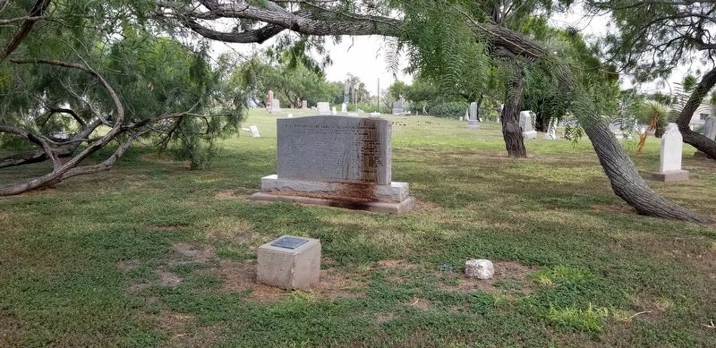 The Old Bayview Mesquite Marker is the smaller marker in front of the larger memorial. Click for full size. The Old Bayview Mesquite Marker is the smaller marker in front of the larger memorial image. Click for full size.
