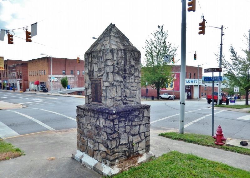 Wilkes County World War I Memorial (<i>northeast corner</i>) image. Click for full size.