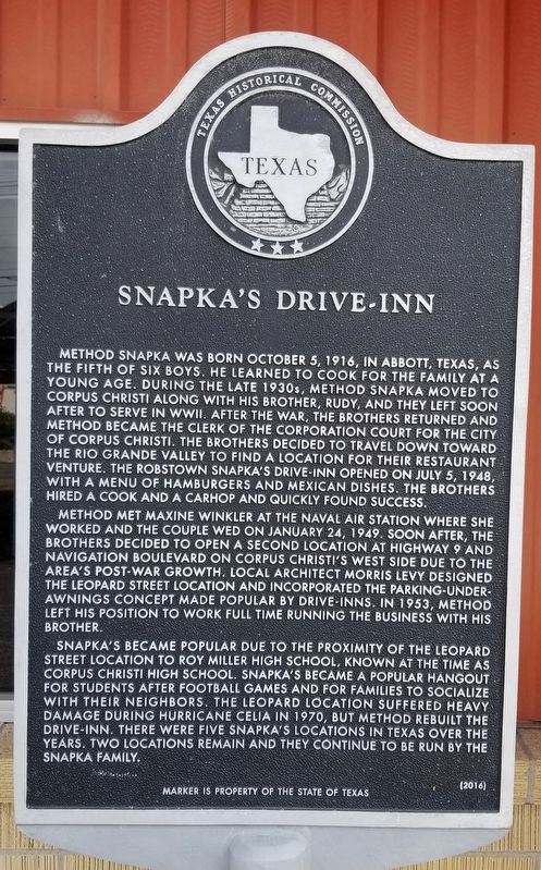 Snapka's Drive-Inn Marker image. Click for full size.