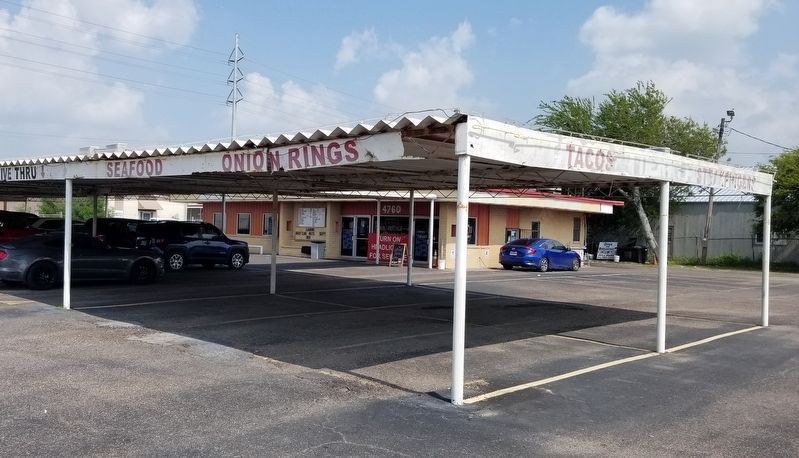 The “parking-under” awning at Snapka's Drive-Inn image. Click for full size.