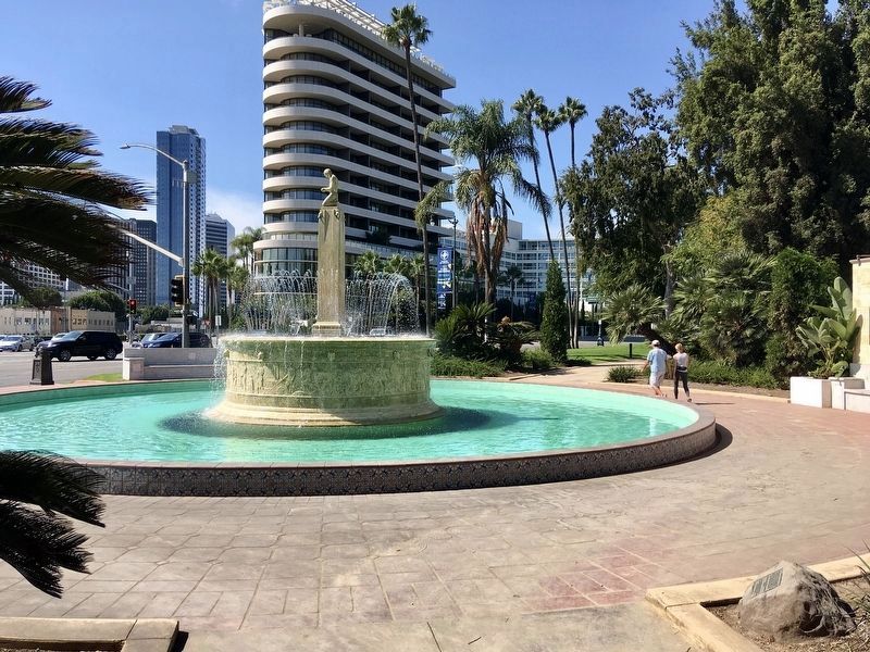 Electric Fountain and Marker. Click for full size. Electric Fountain and Marker image. Click for full size.