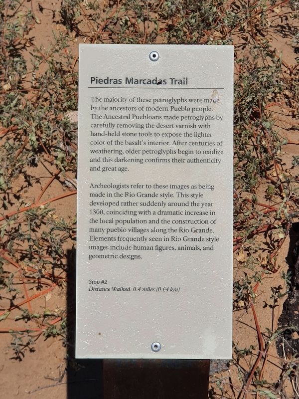 Piedras Marcadas Trail Marker image. Click for full size.