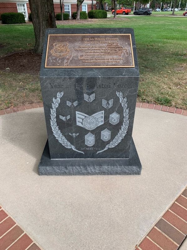 1968 Air Mobility Command Marker image. Click for full size.