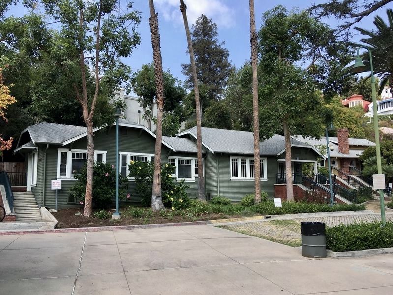 Bungalows image. Click for full size.