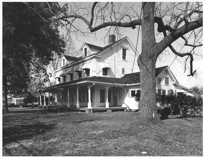 Seven Oaks/Col. William P. Price house image. Click for more information.