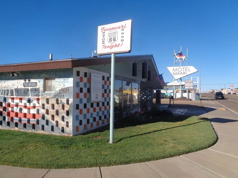 A Route 66 Classic Marker image. Click for full size.