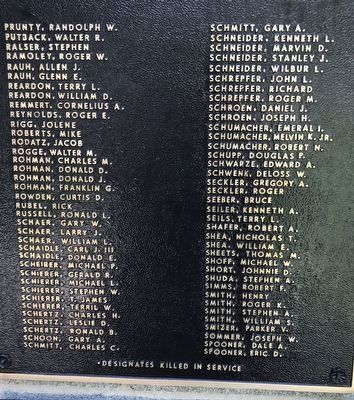 Metamora (Illinois) Honor Roll Marker  Vietnam War (fifth plaque) image. Click for full size.