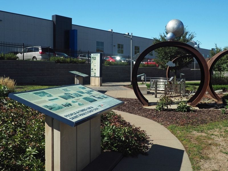 Marker amid sculptures and other markers in Beacon Bluff image. Click for full size.