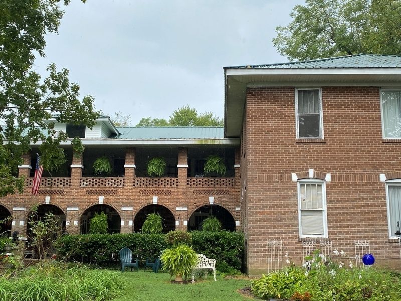 The Thomas House Bed and Breakfast image. Click for full size.