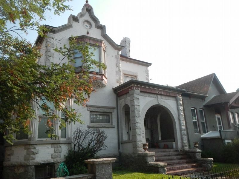 Dr. Donald Campbell Residence and Marker image. Click for full size.