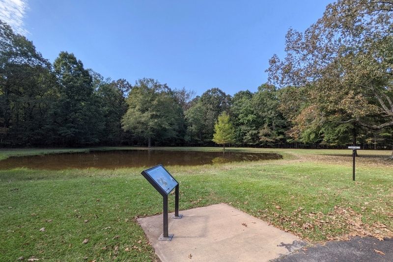 Return to Bell's Farm Marker at Bloody Pond image. Click for full size.