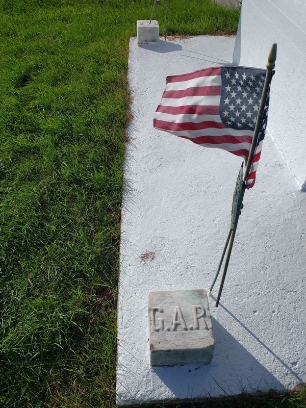 Royalton Township Civil War Memorial image. Click for full size.