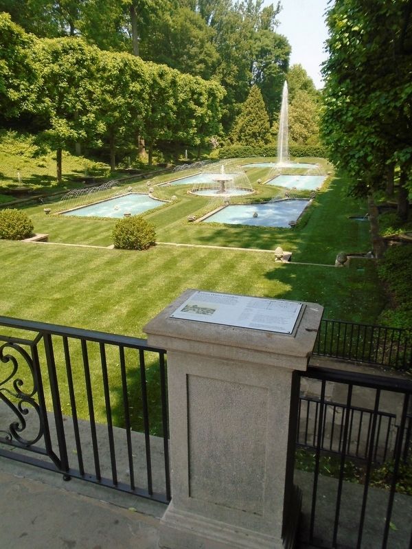 Italian Water Garden and Marker image. Click for full size.