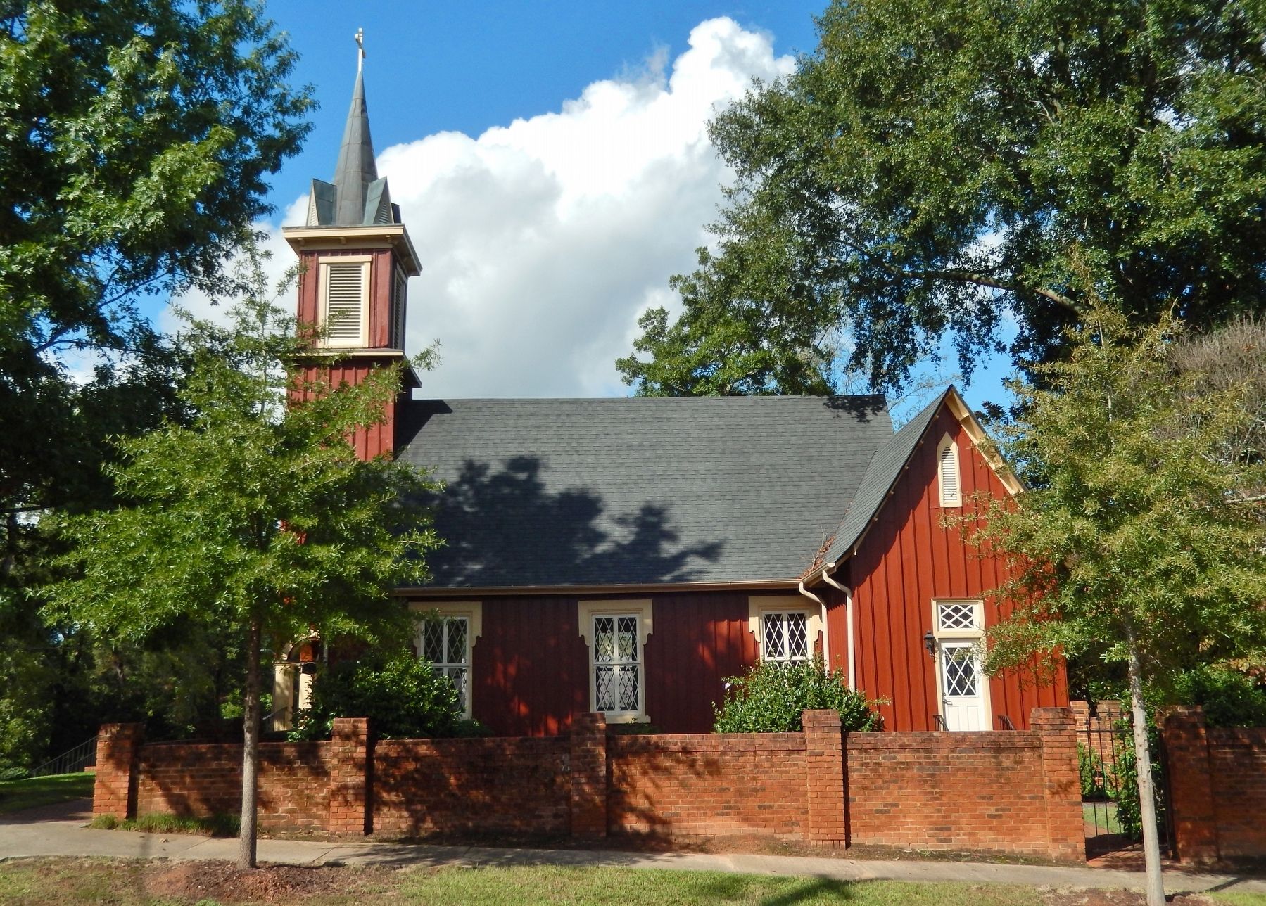 Episcopal Church of The Redeemer<br>(<i>south elevation</i>)</center> image. Click for full size.