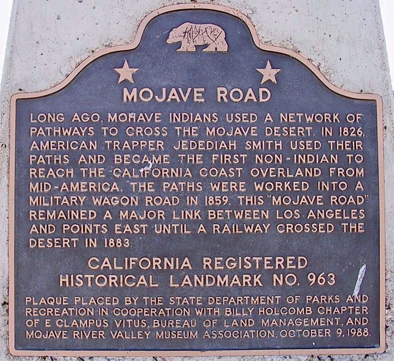 Mojave Road Marker image. Click for full size.